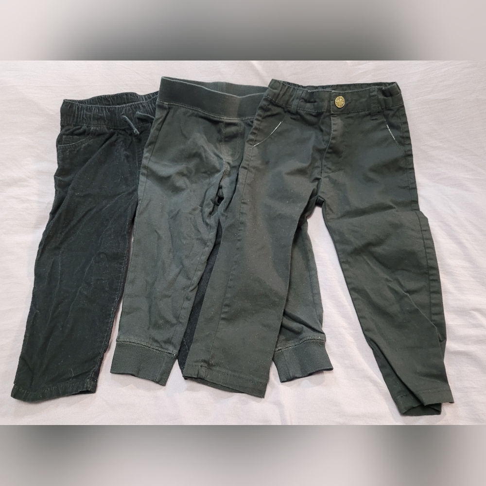 ✨️3/$25✨️ Bundle of Three Black Pants for Kids Size 2T